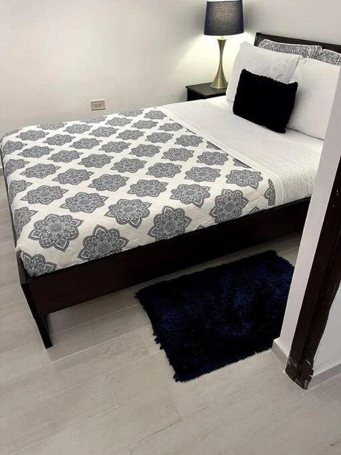 Casa Ocean Park Beach House # 1 San Juan 2 Min 2 Beach Apartment